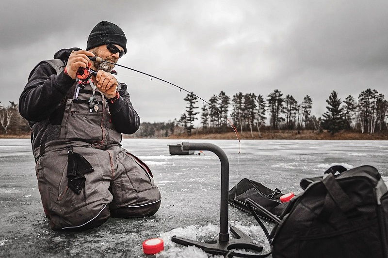 Ice Fishing Clearance